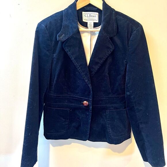 LL Bean dark navy velvet jacket.   Size M - Picture 1 of 5
